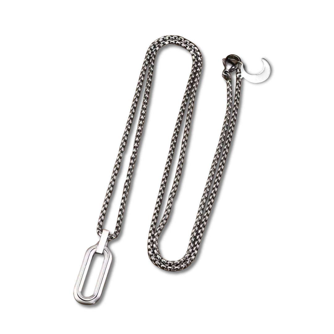 Ovaluna Necklace